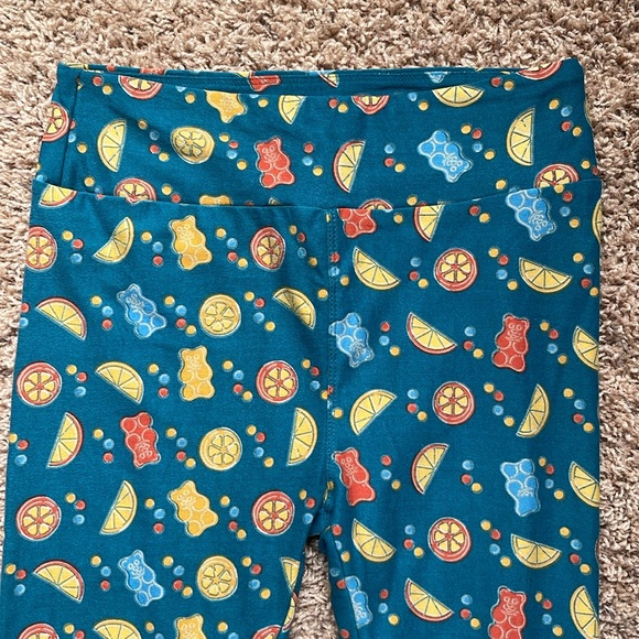 Gummy Bear and Fruit Leggings - Picture 2 of 6